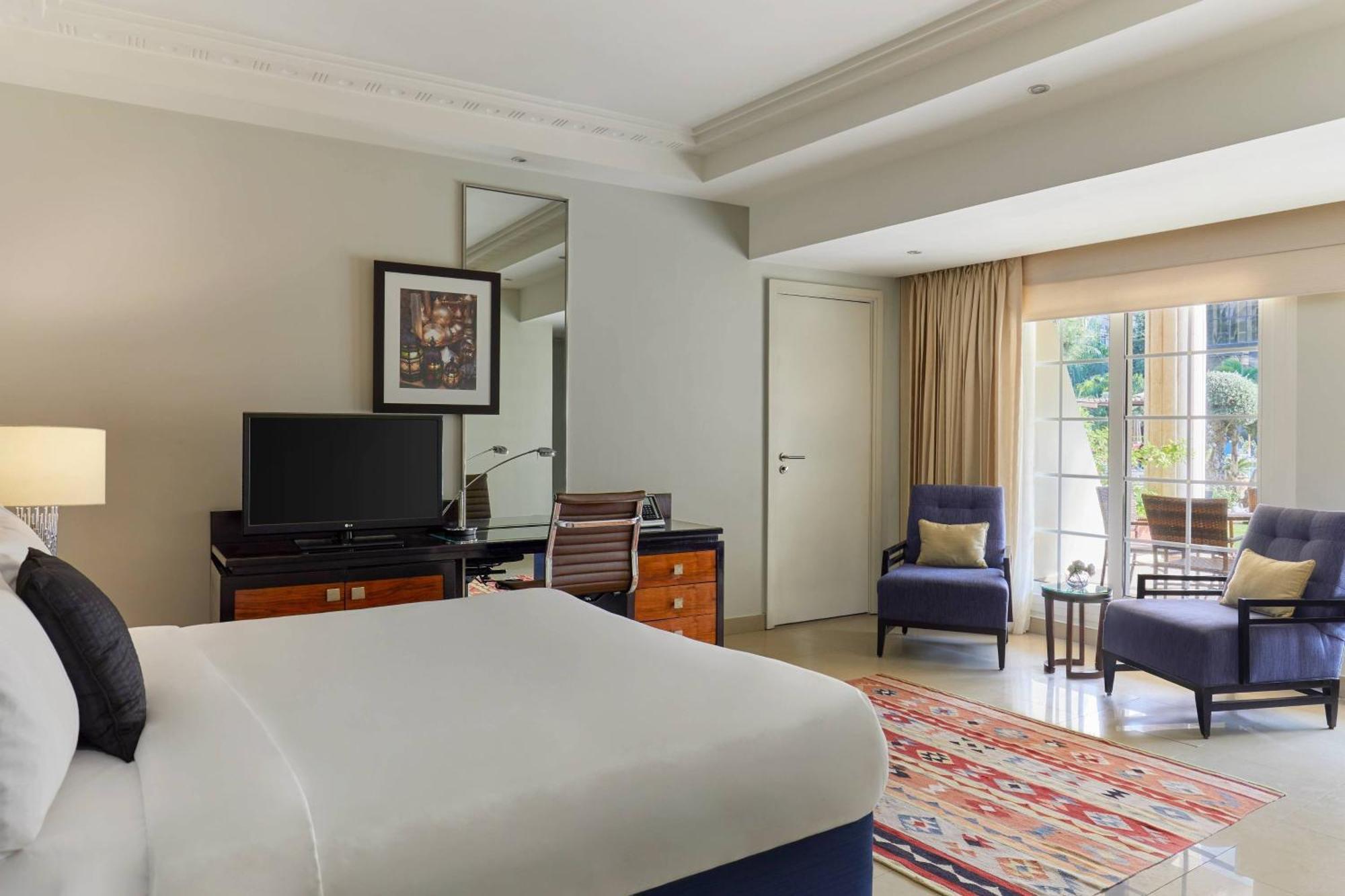 Hotel Renaissance Mirage 5*